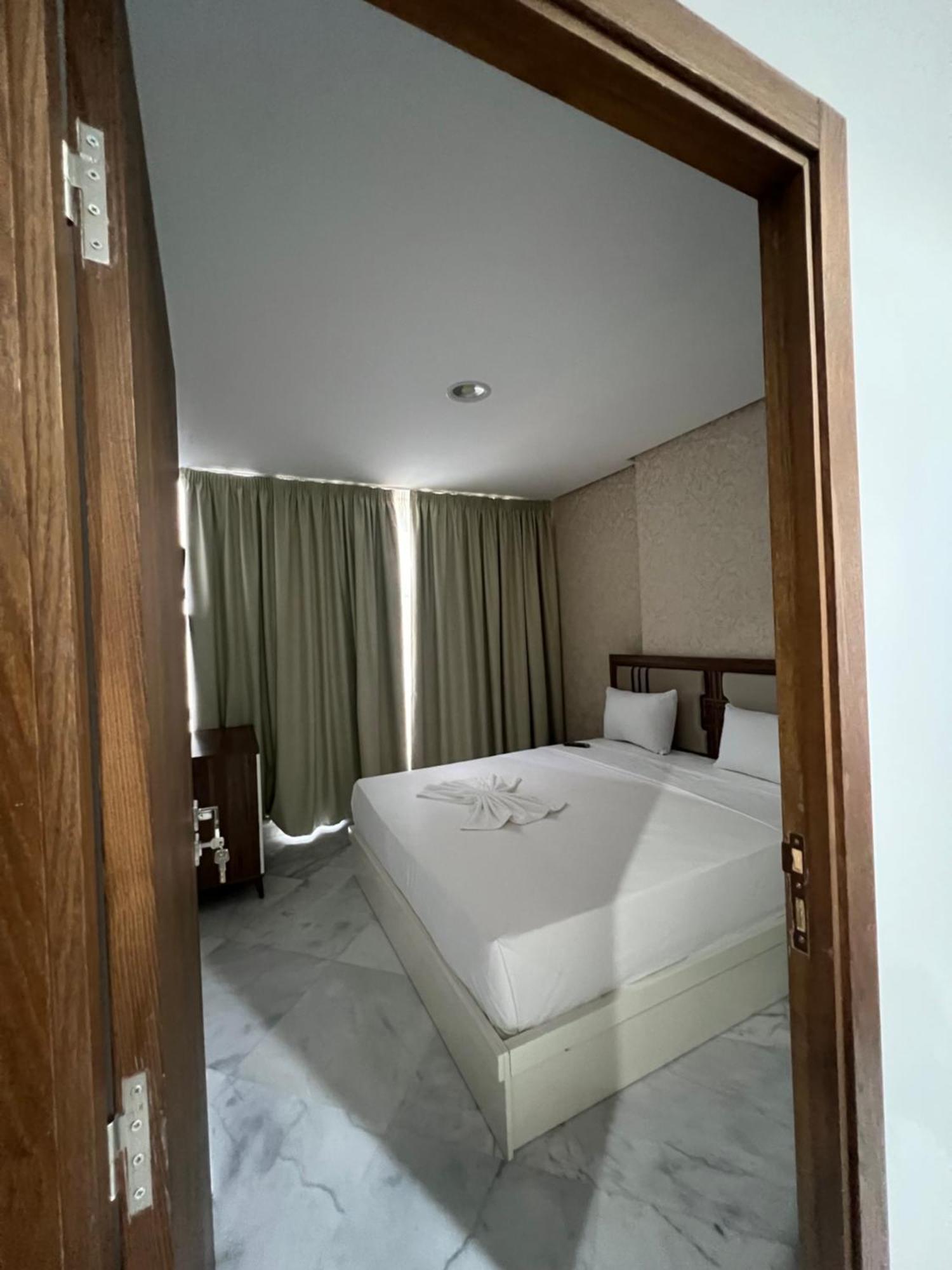 Luxury Apartment Charf Exterior photo