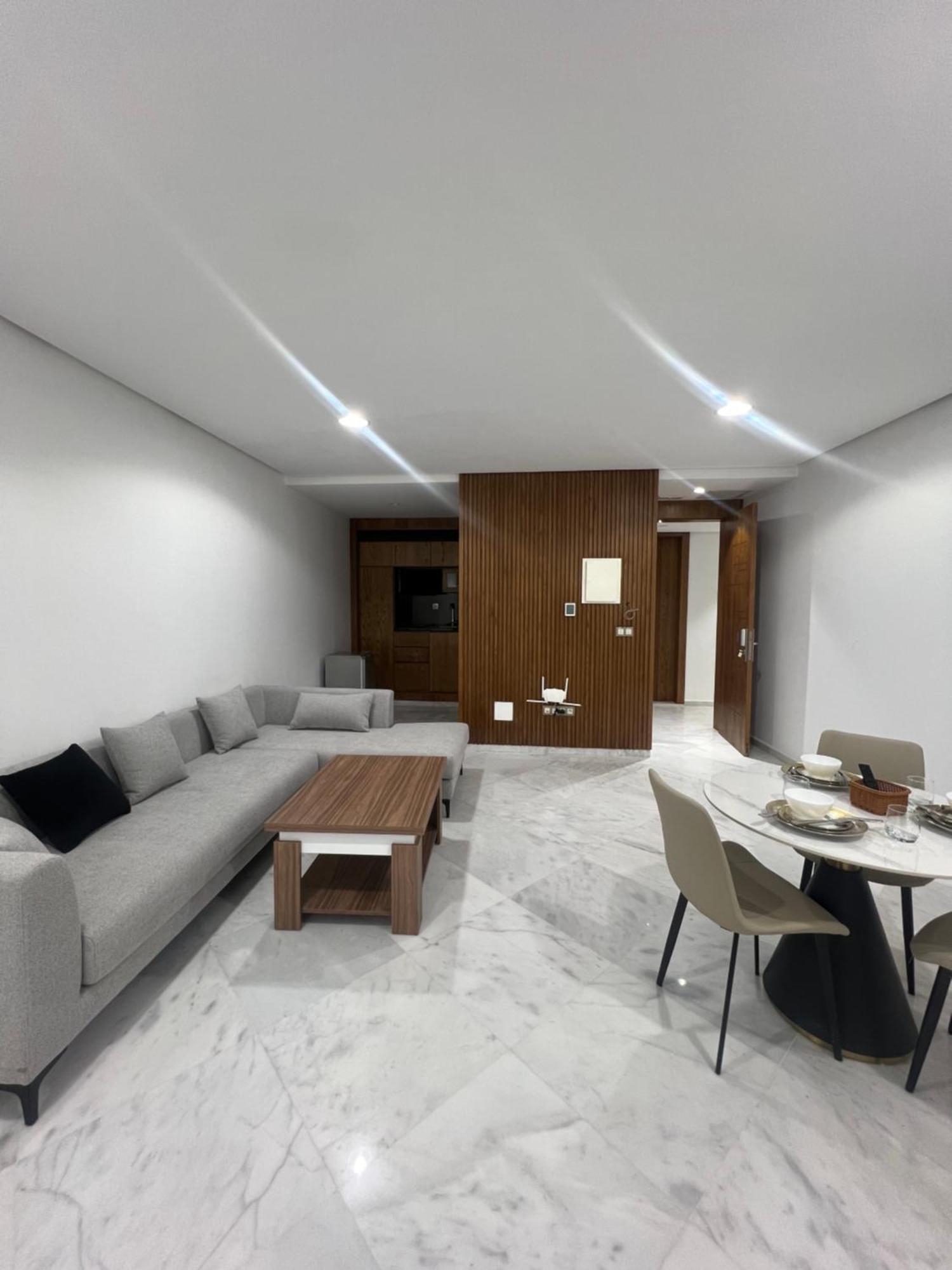 Luxury Apartment Charf Exterior photo